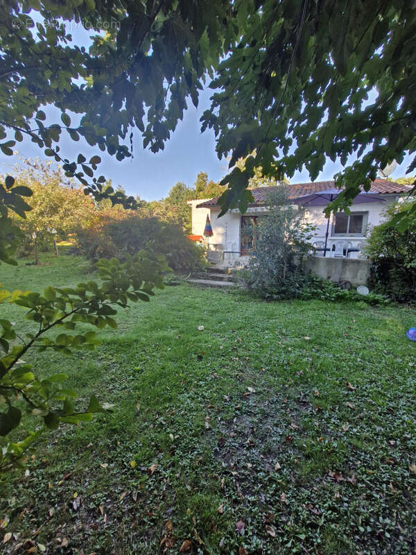 Maison à MESCHERS-SUR-GIRONDE