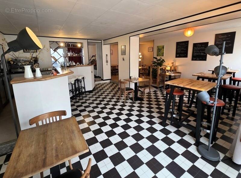 Commerce à DOLUS-D'OLERON