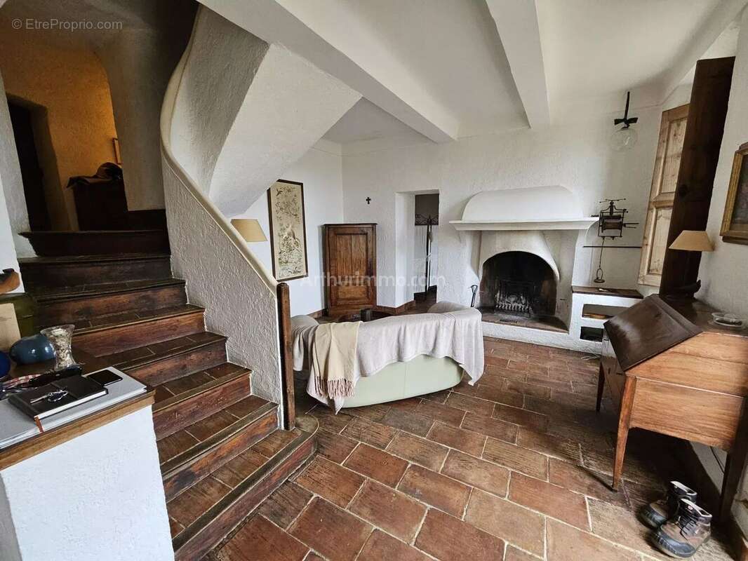 Maison à DRAGUIGNAN