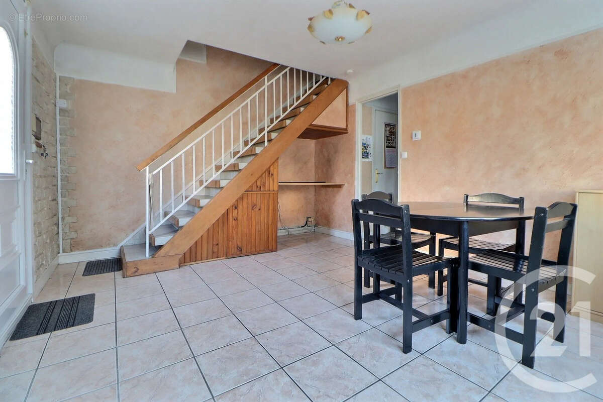 Maison 62 m² à Aulnay-Sous-Bois  - photo 5