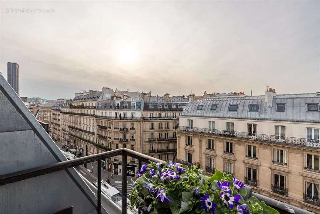 Appartement à PARIS-6E