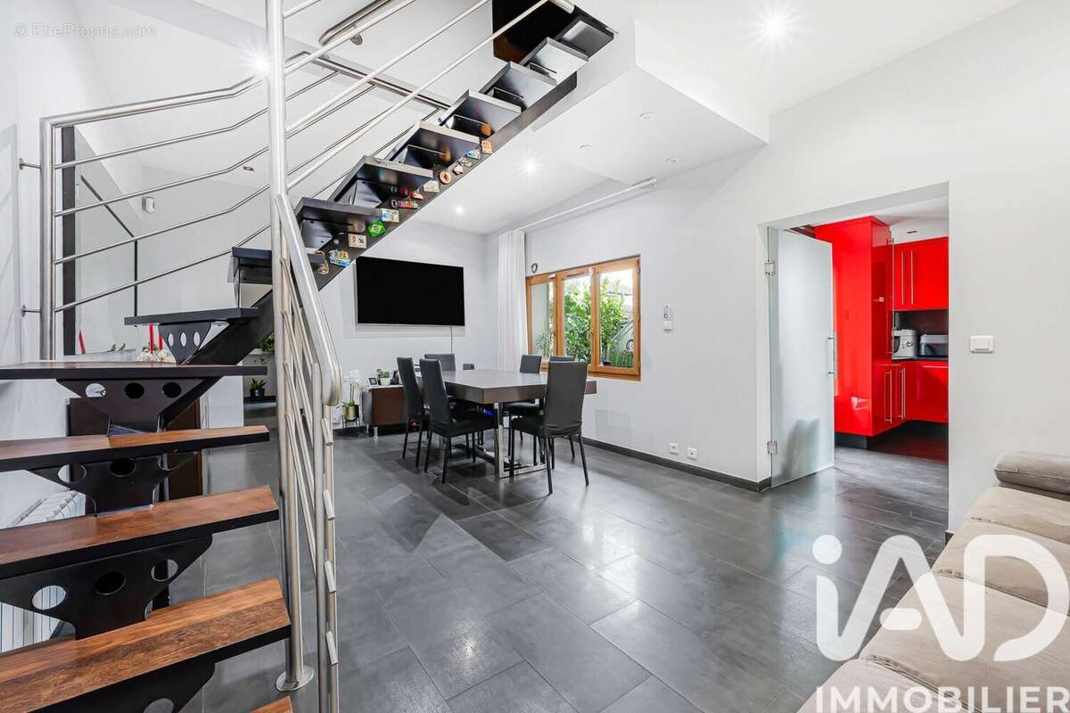 Photo 6 - Maison à IVRY-SUR-SEINE