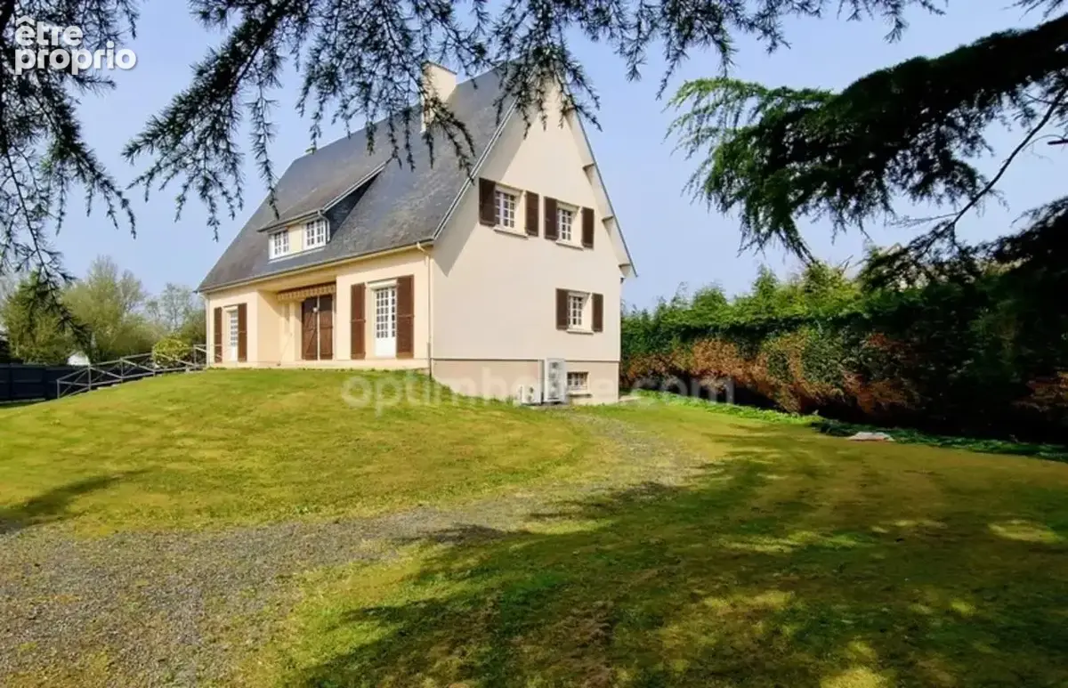 EXCLUSIVITÉ – Maison familiale de 195 m² – 7 chambres – Sous-sol complet – Double garage – Condé-sur-Vire - photo 33