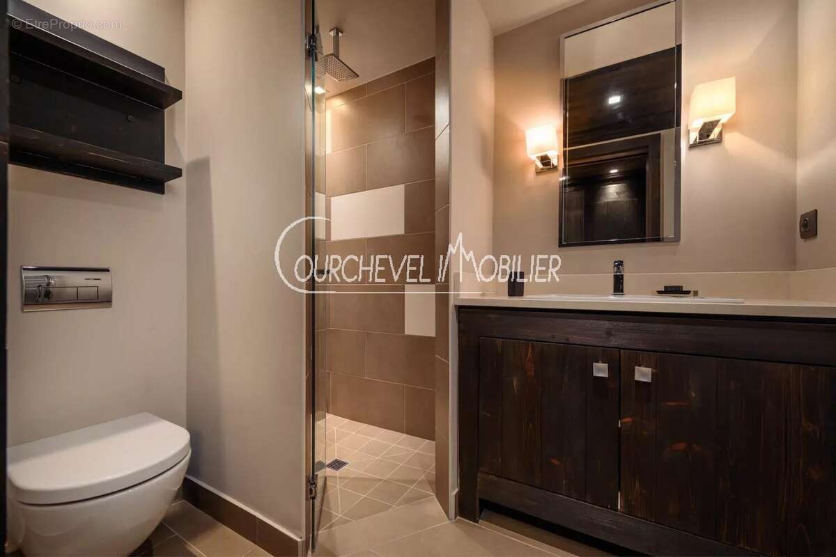 Appartement à LA PERRIERE