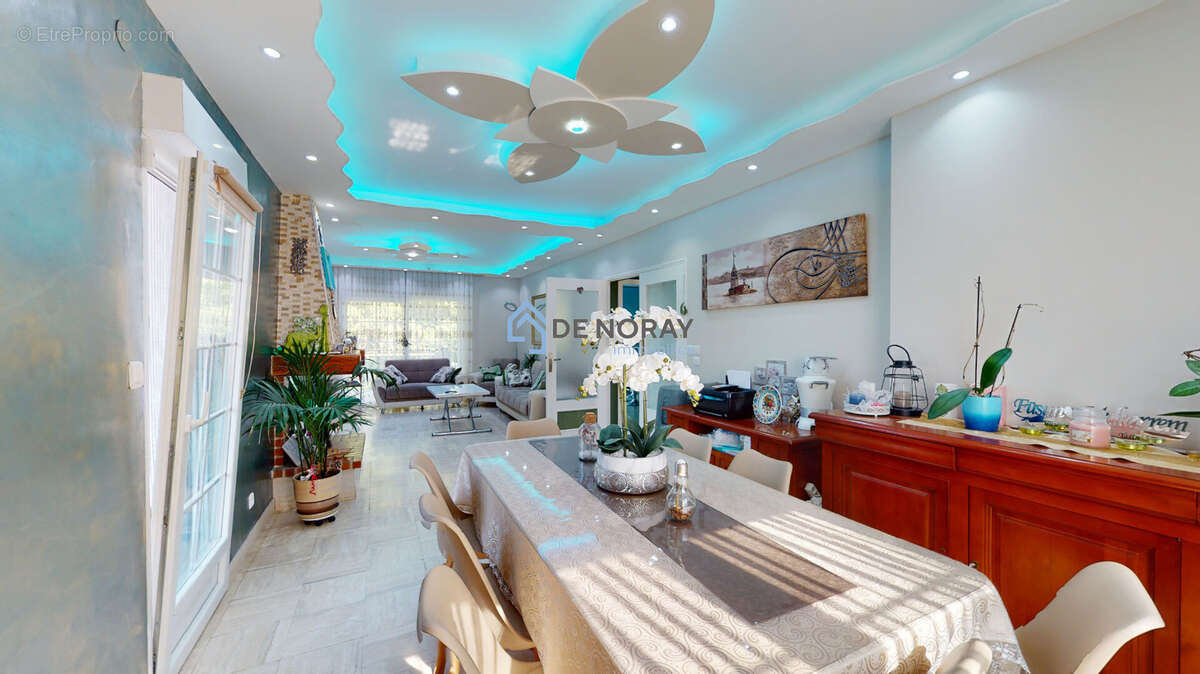 Maison à CHAMBRAY-LES-TOURS