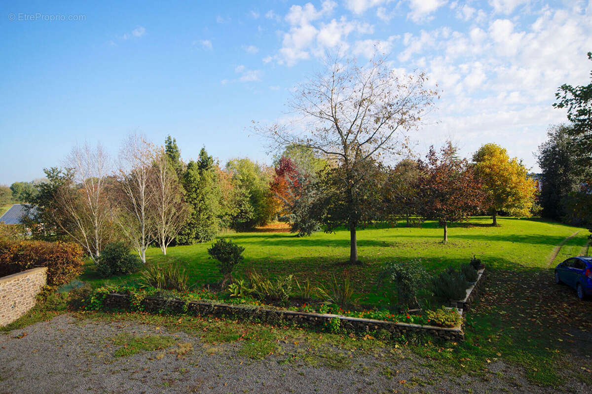 Maison à SAINT-SAMSON-DE-BONFOSSE