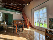 Maison à SAINT-YZAN-DE-SOUDIAC