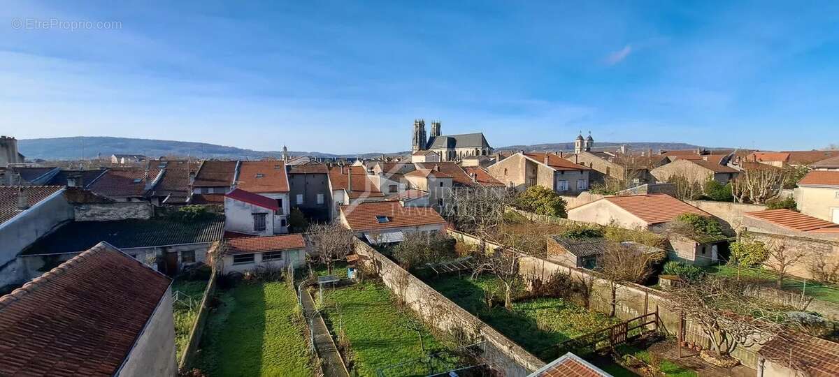 Appartement à PONT-A-MOUSSON