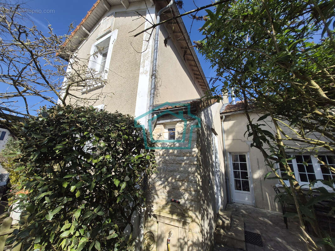 Maison de 135 m2, élevée sur 720 m2 de terrain proche Thoiry - photo 21