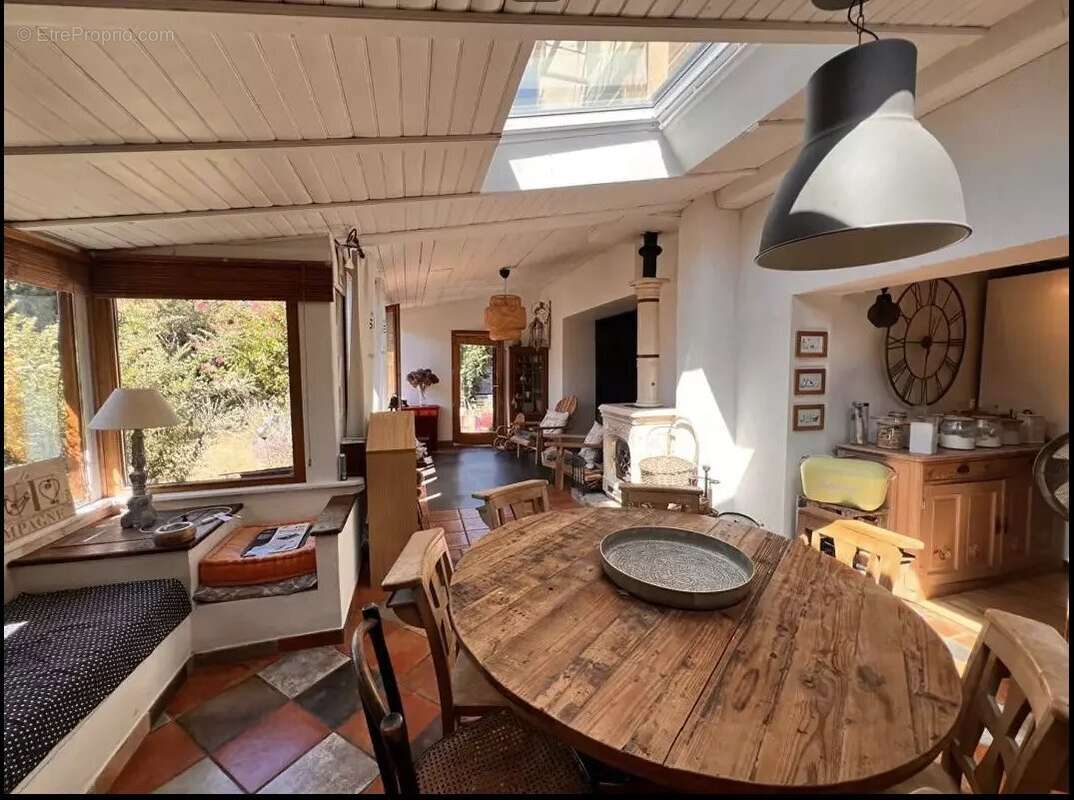 Maison à CLERMONT-FERRAND