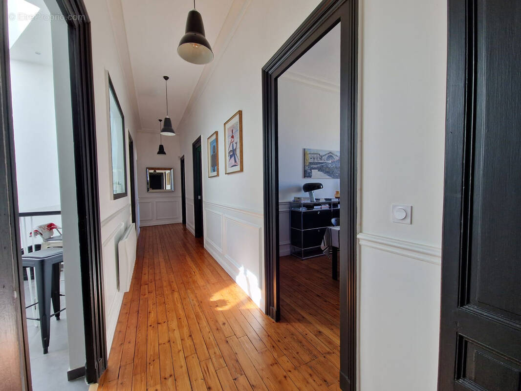 Appartement à BORDEAUX