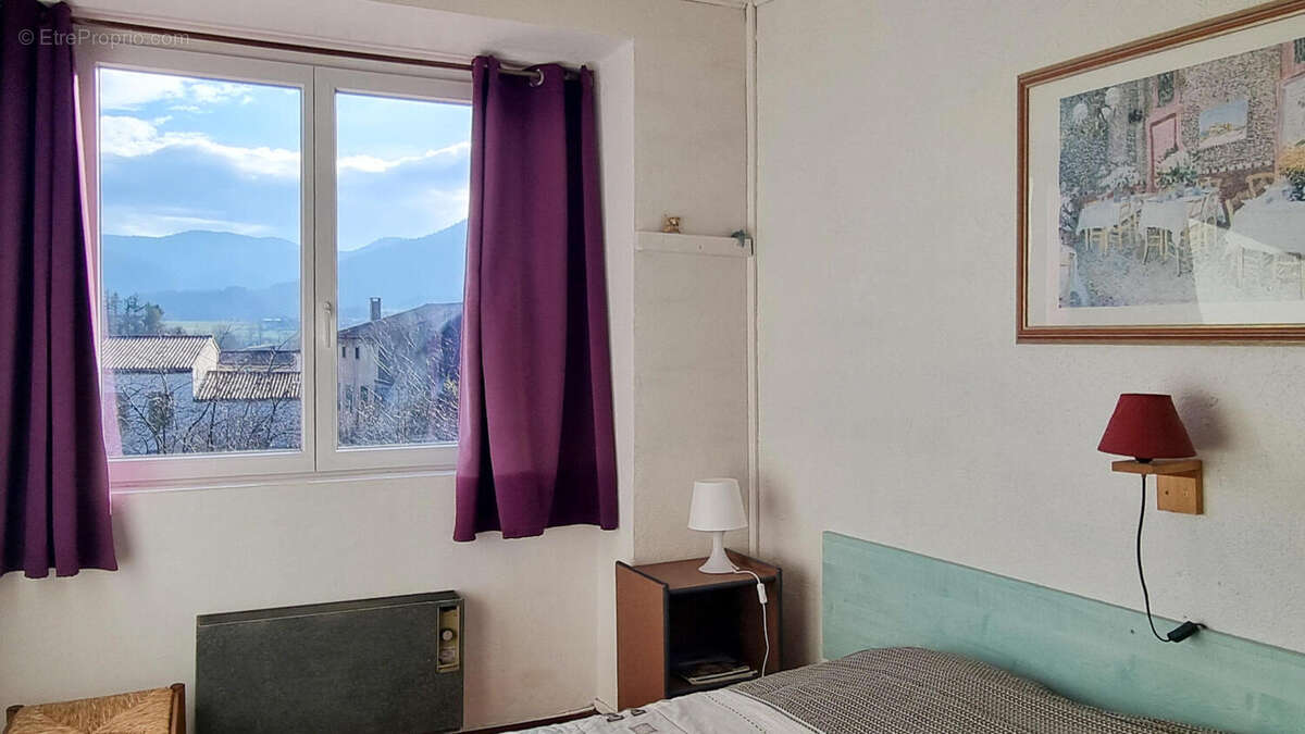 chambre et vue - Maison à PUIVERT