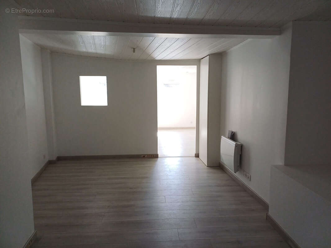 Appartement à TENCE