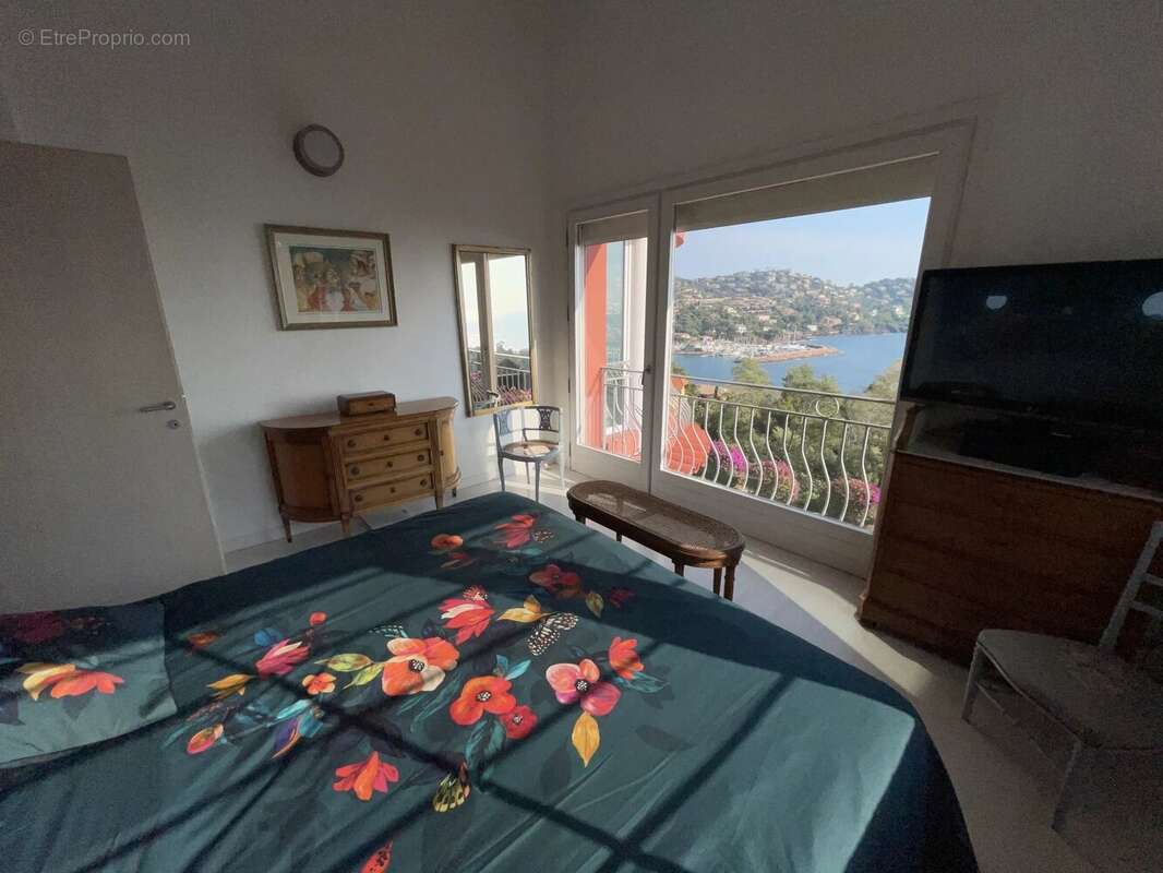 Maison à SAINT-RAPHAEL