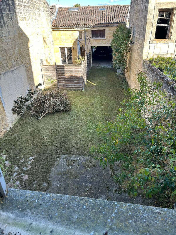 Appartement à SAINT-ANDRE-DE-CUBZAC