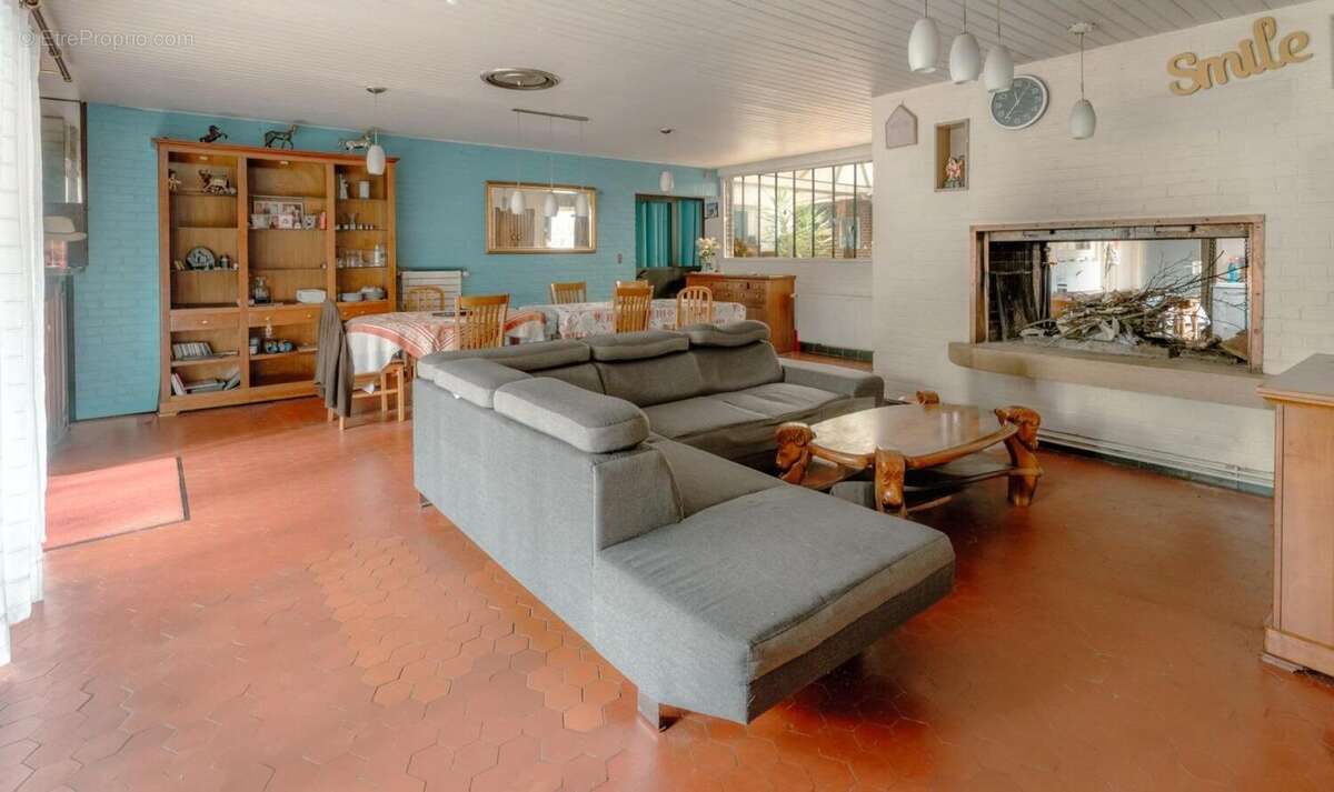 Photo 2 - Maison à LAMORLAYE