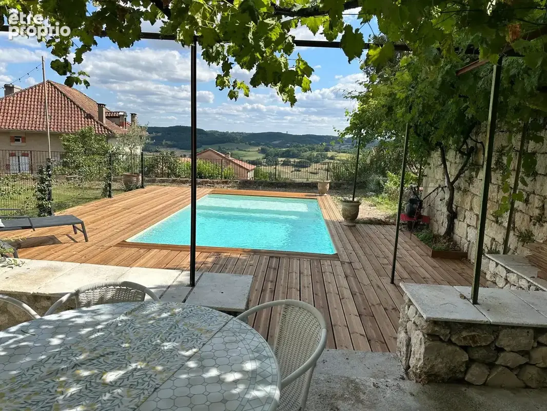 Maison de village de caractère avec jardin, piscine et vue panoramique à Penne-d'Agenais - photo 8
