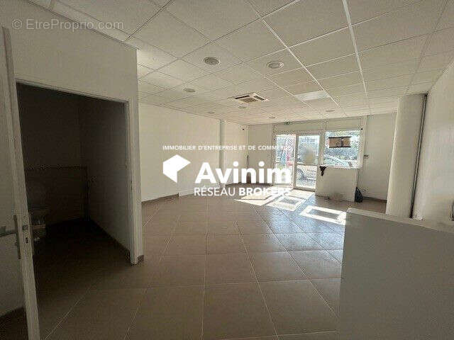 Commerce à TOURNEFEUILLE