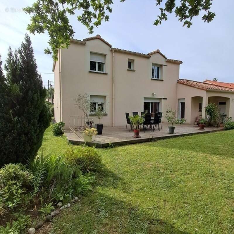 Maison à HAUTE-GOULAINE