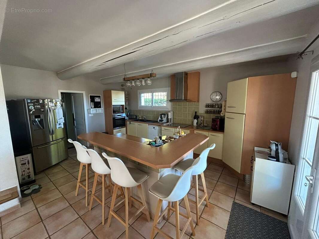 Maison à CHATEAUNEUF-DE-GADAGNE