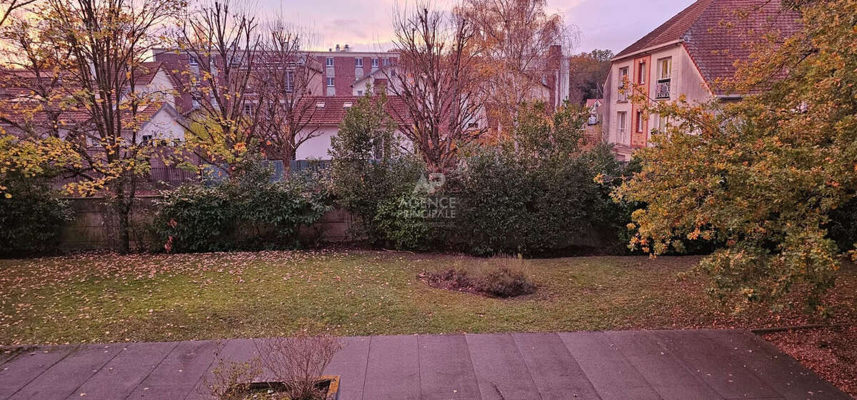 Appartement à MAISONS-LAFFITTE