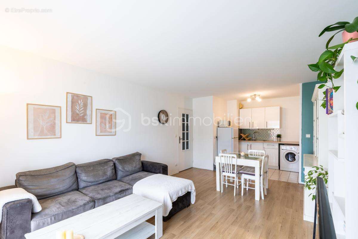 Appartement 2 pièces de 46.49 m² 77410 CLAYE-SOUILLY - photo 3