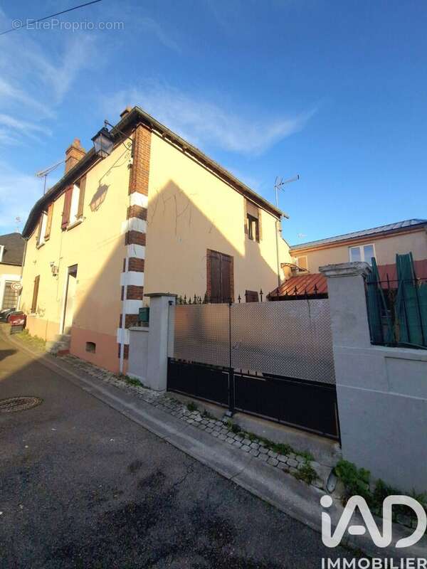 Photo 2 - Maison à BLENEAU