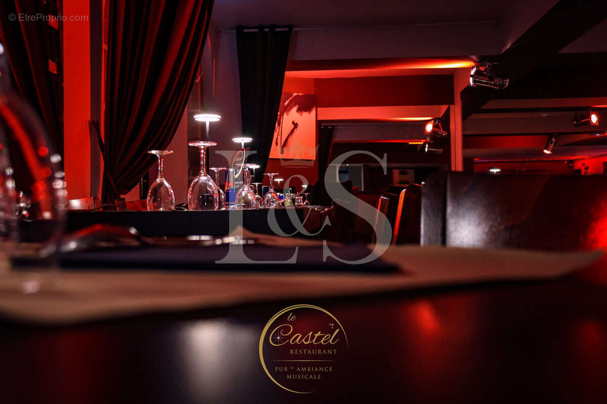 Commerce à SUZE-LA-ROUSSE