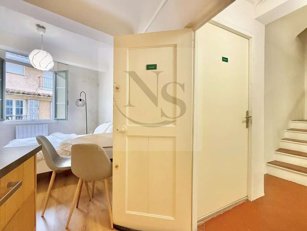 Appartement à AIX-EN-PROVENCE