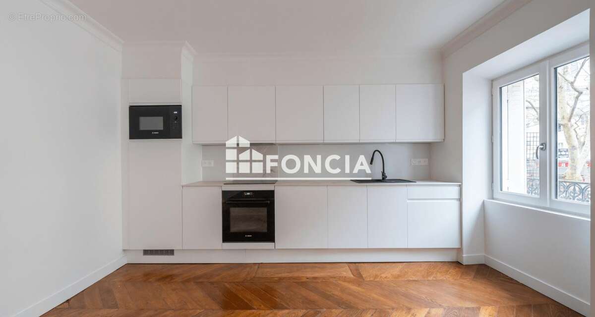 Appartement à PARIS-19E