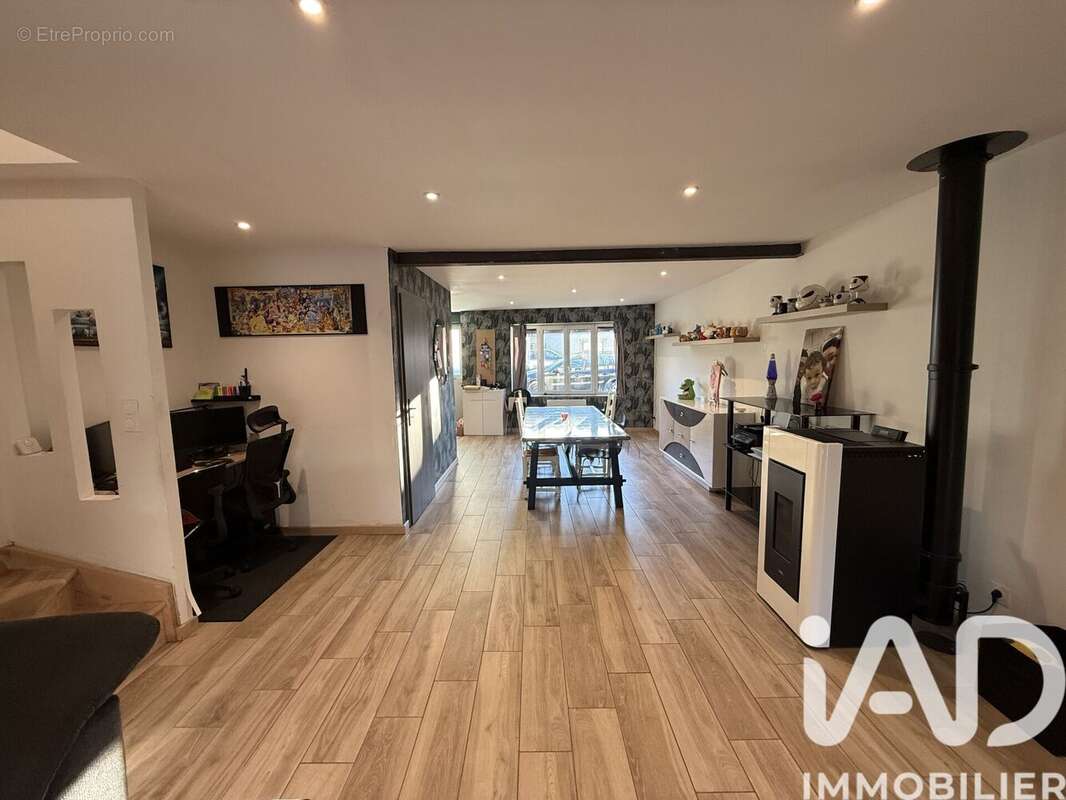 Photo 3 - Maison à LEYR