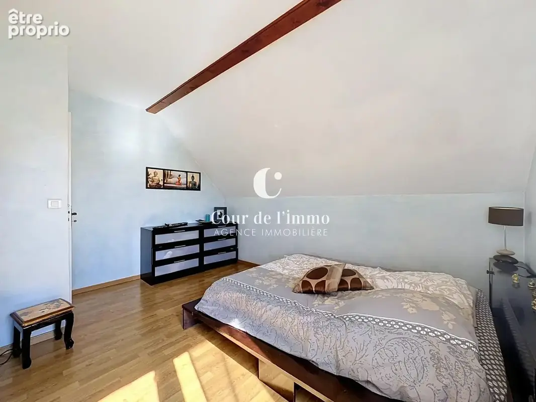 Maison individuelle à BONNE - photo 18
