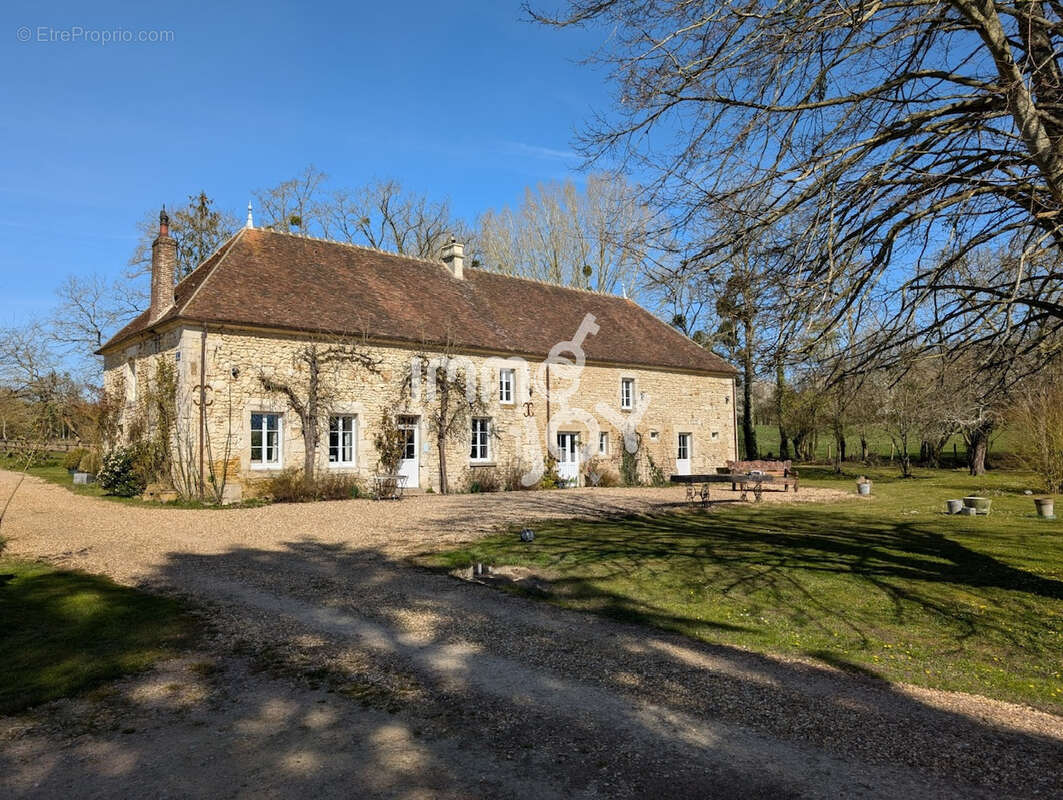 Maison à SAINT-MARD-DE-RENO
