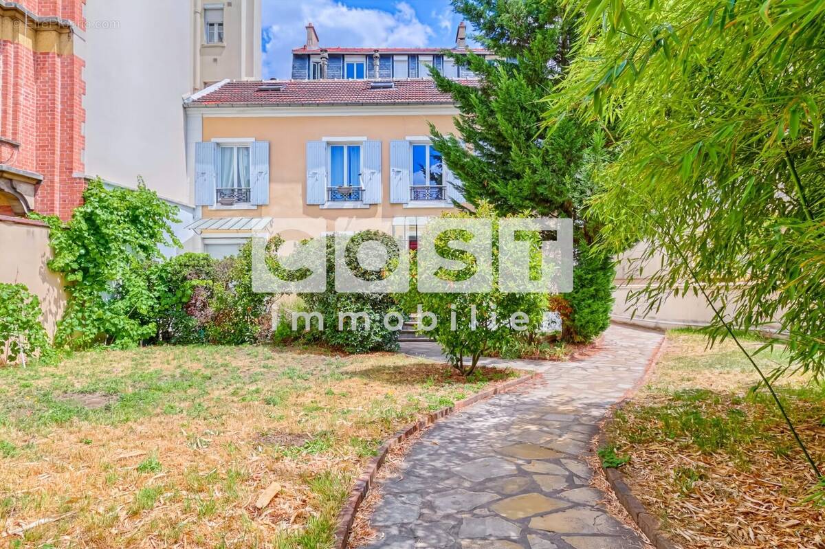 Appartement à ASNIERES-SUR-SEINE