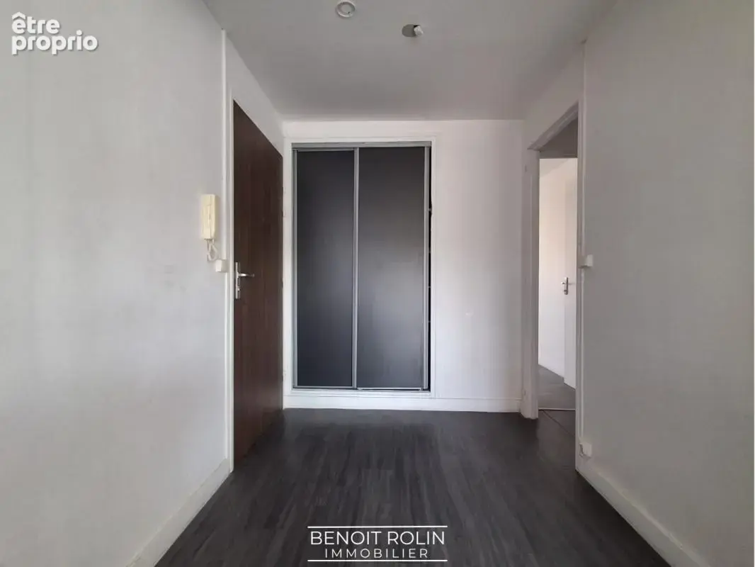 Appartement F3 de 67 m² – Grand balcon plein sud – Idéal investissement locatif - au Mans (72) - photo 6