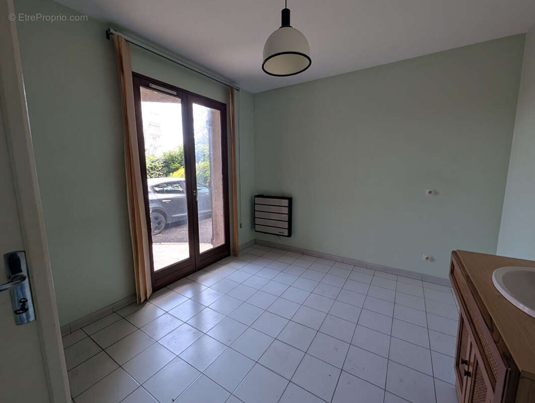 Appartement  T3 Bastia Sud - photo 3