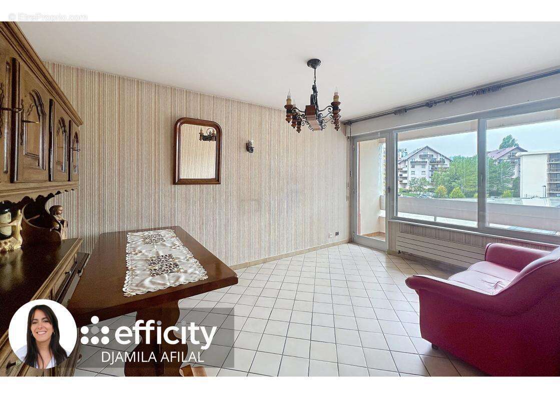 Appartement à LA ROCHE-SUR-FORON