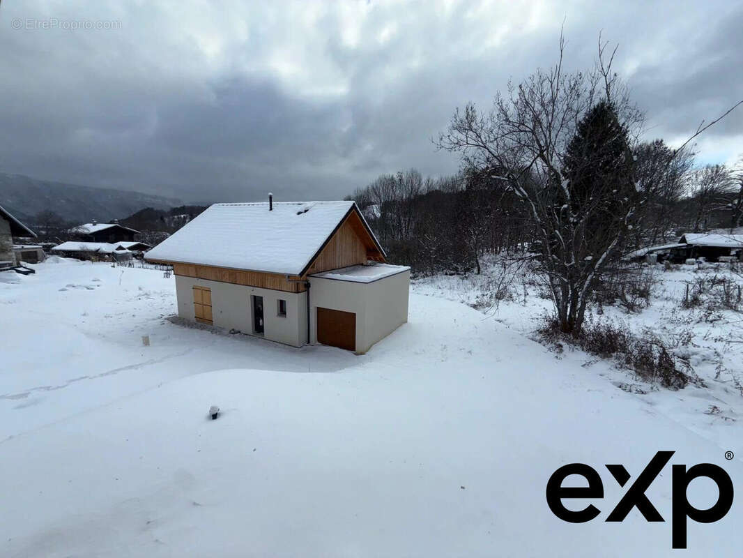 Maison à LES DESERTS