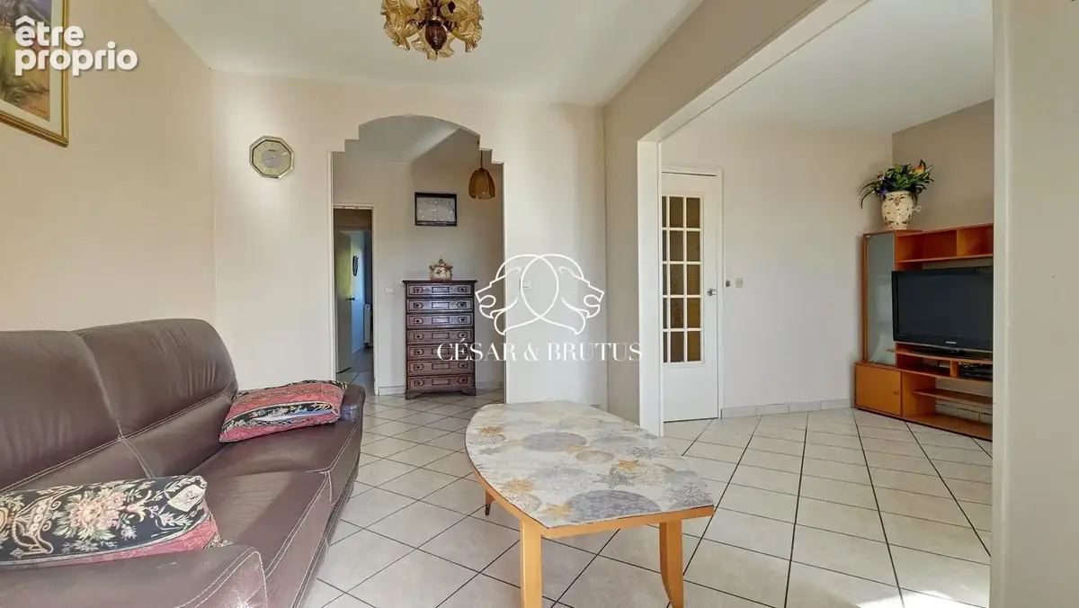 Appartement 4 pièces 87 m² à vendre à Vaulx-En-Velin (69120) - photo 6