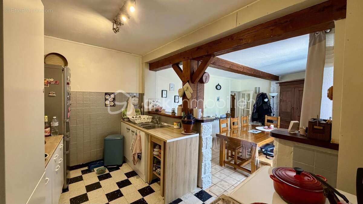 Maison de ville-3chambres-Jardin-Quartier Saint Cyr - photo 8