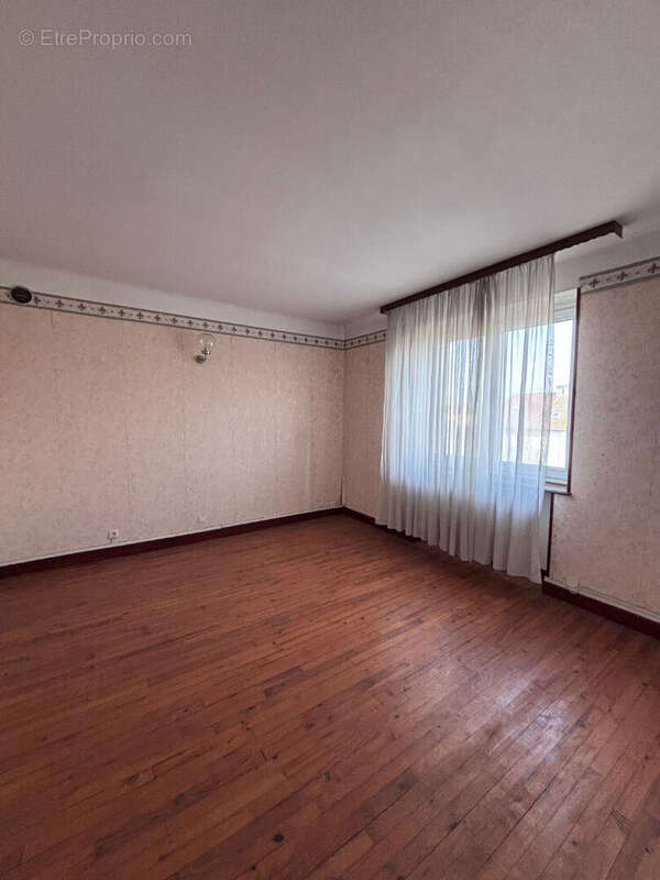 Maison à SAINTE-MARIE-AUX-CHENES