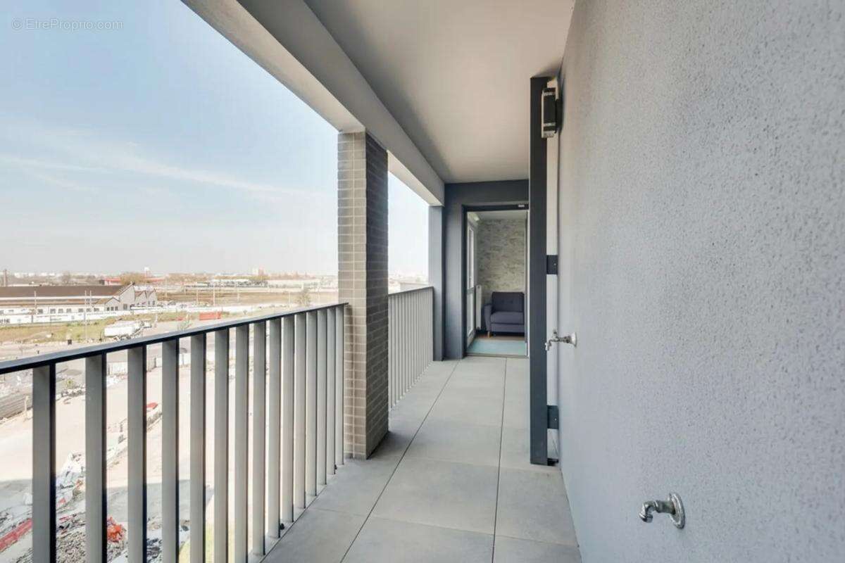 Appartement à ROMAINVILLE