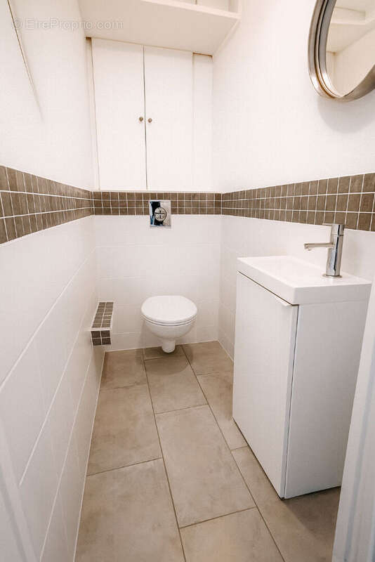 Appartement à COURBEVOIE