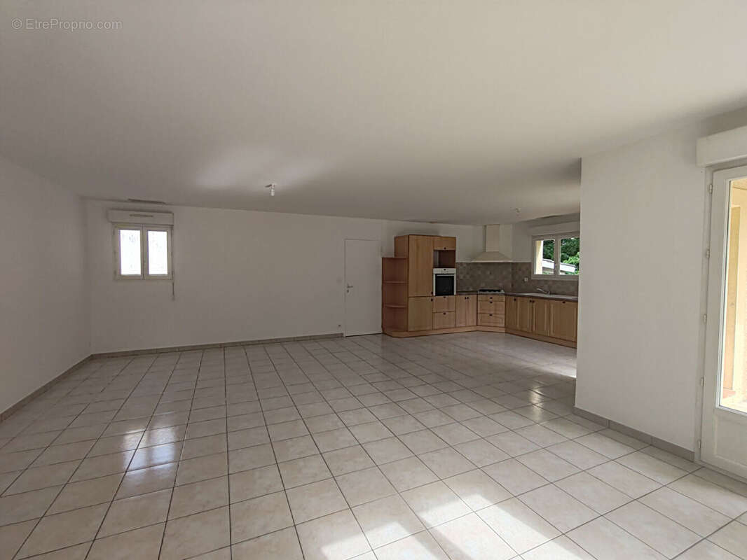 Maison Monteils, proche des commerces - photo 3