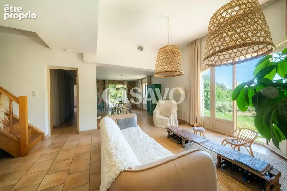 Vente Maison 5 pièces de 137m² - 84360 Mérindol - photo 7