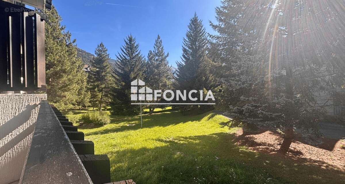 Appartement à LA SALLE-LES-ALPES