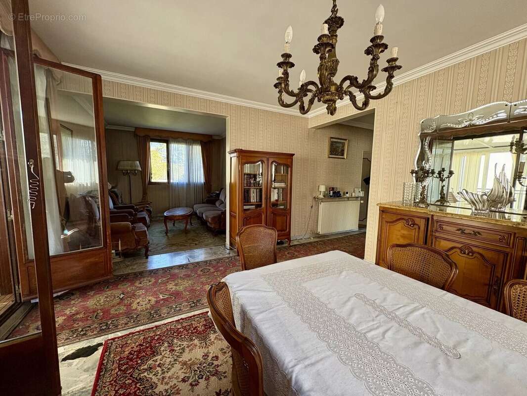 Maison à LE PLESSIS-TREVISE