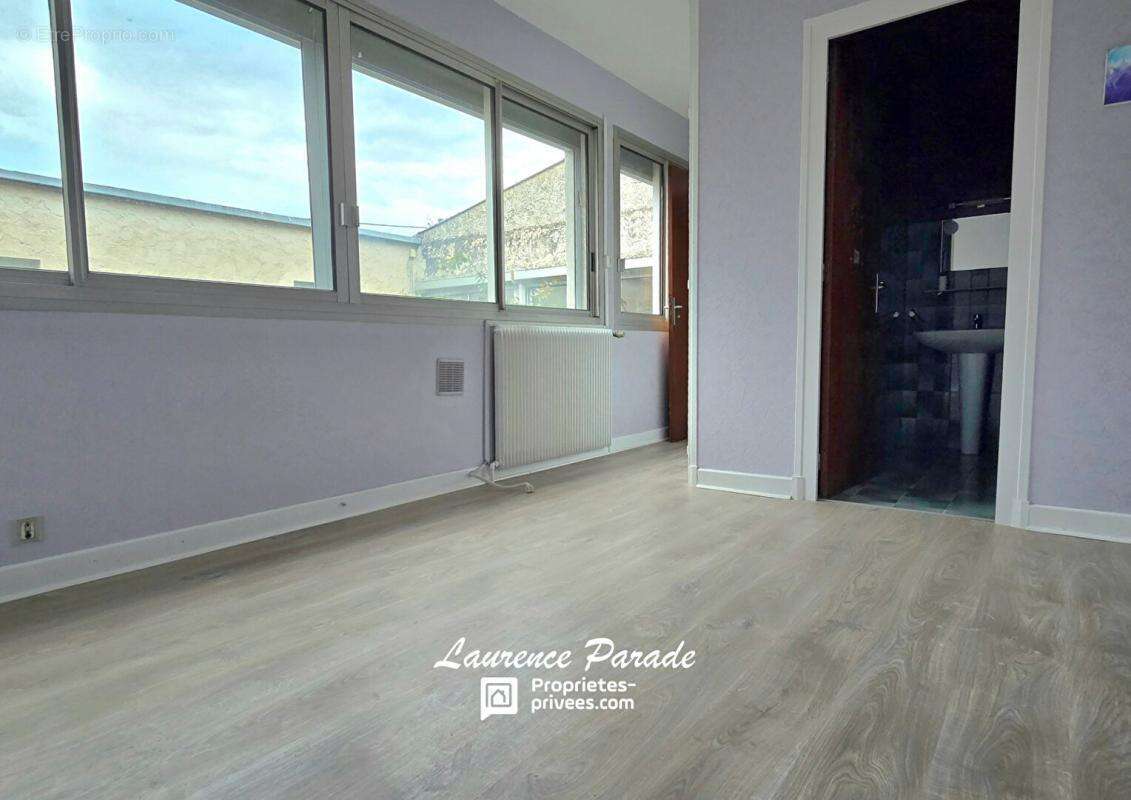 Maison à MONTPON-MENESTEROL