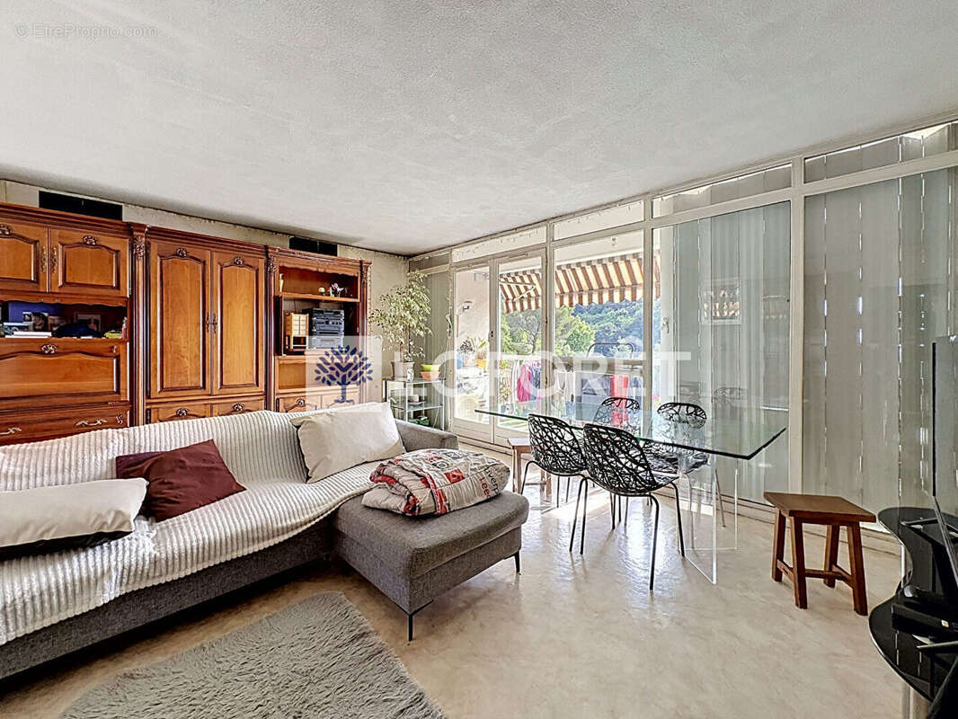 Appartement à BEAUSOLEIL