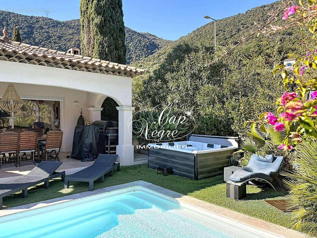 Villa clé en main 4 chambres à vendre proche plage et centre à cavalaire sur mer - golfe de saint tropez - photo 15